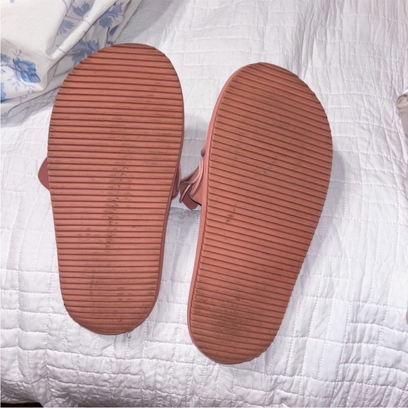 Farm Rio Monstera Sandals - Picture 4 of 5